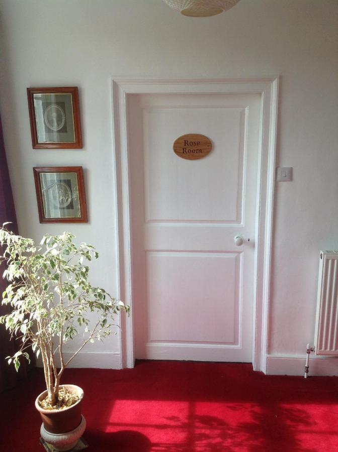 Bed and Breakfast Baron'S Grange Iden Экстерьер фото